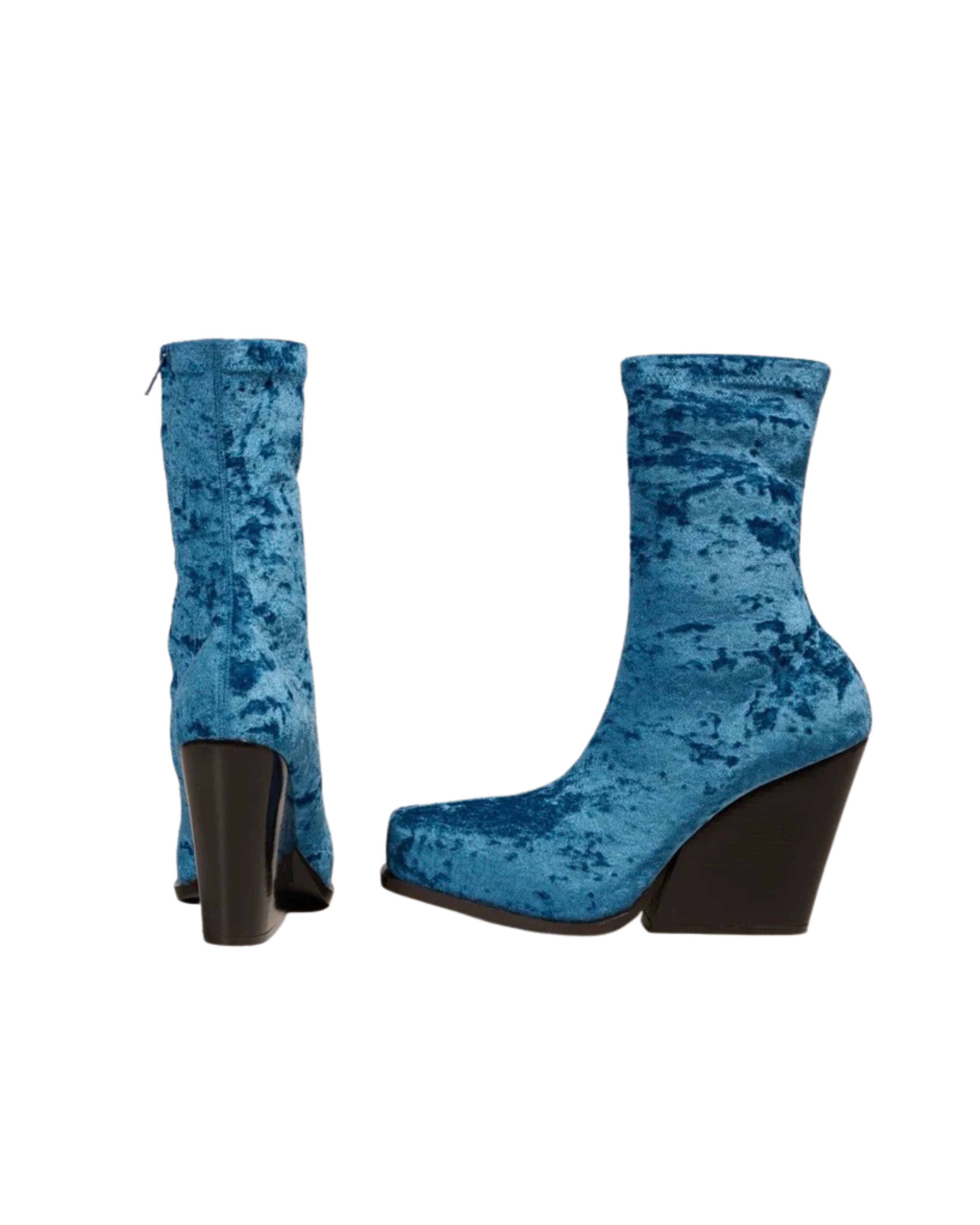 Fall 2022 Runway Stella McCartney Booties