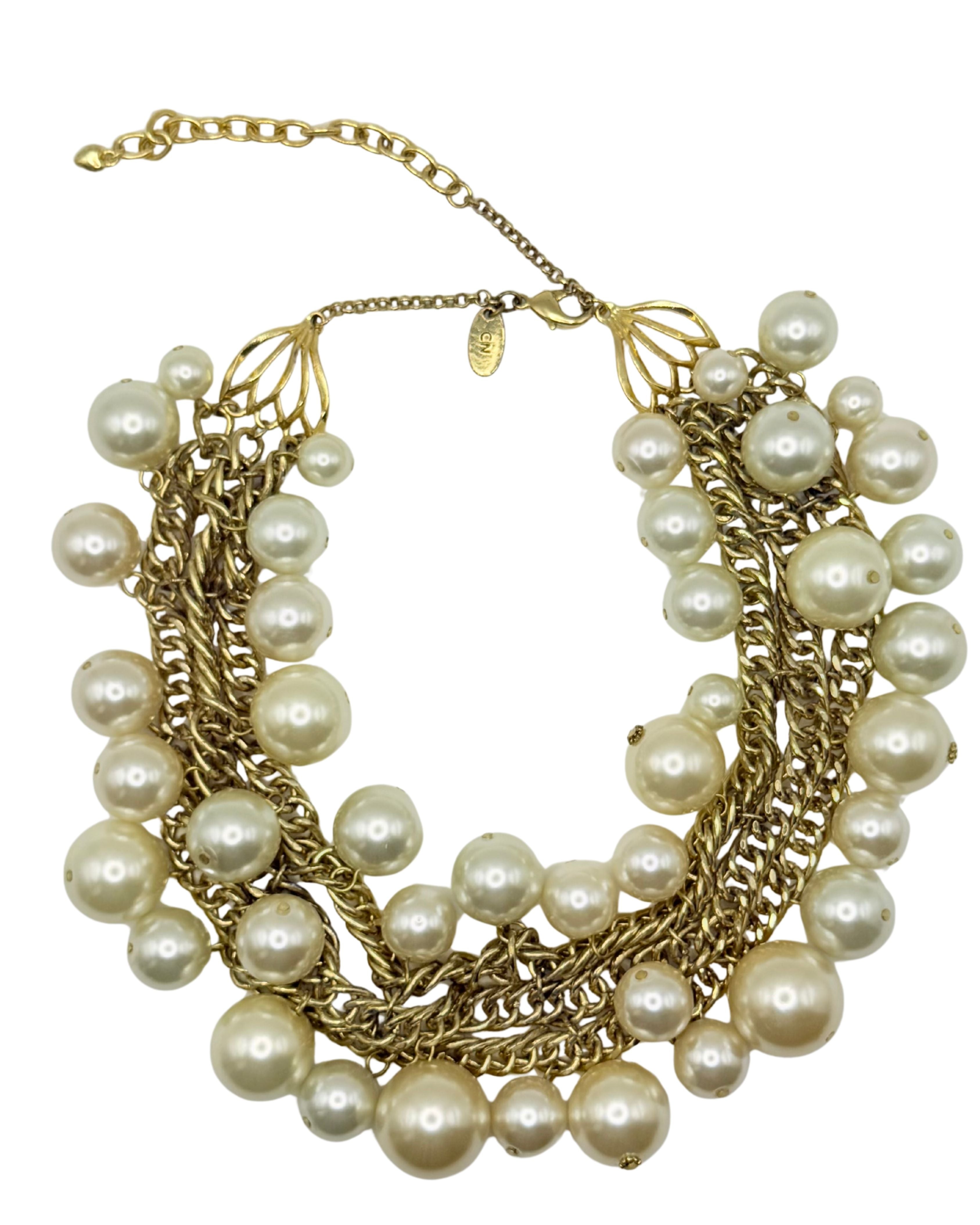 Late-20th Century Arnold Scaasi Pearl Necklace
