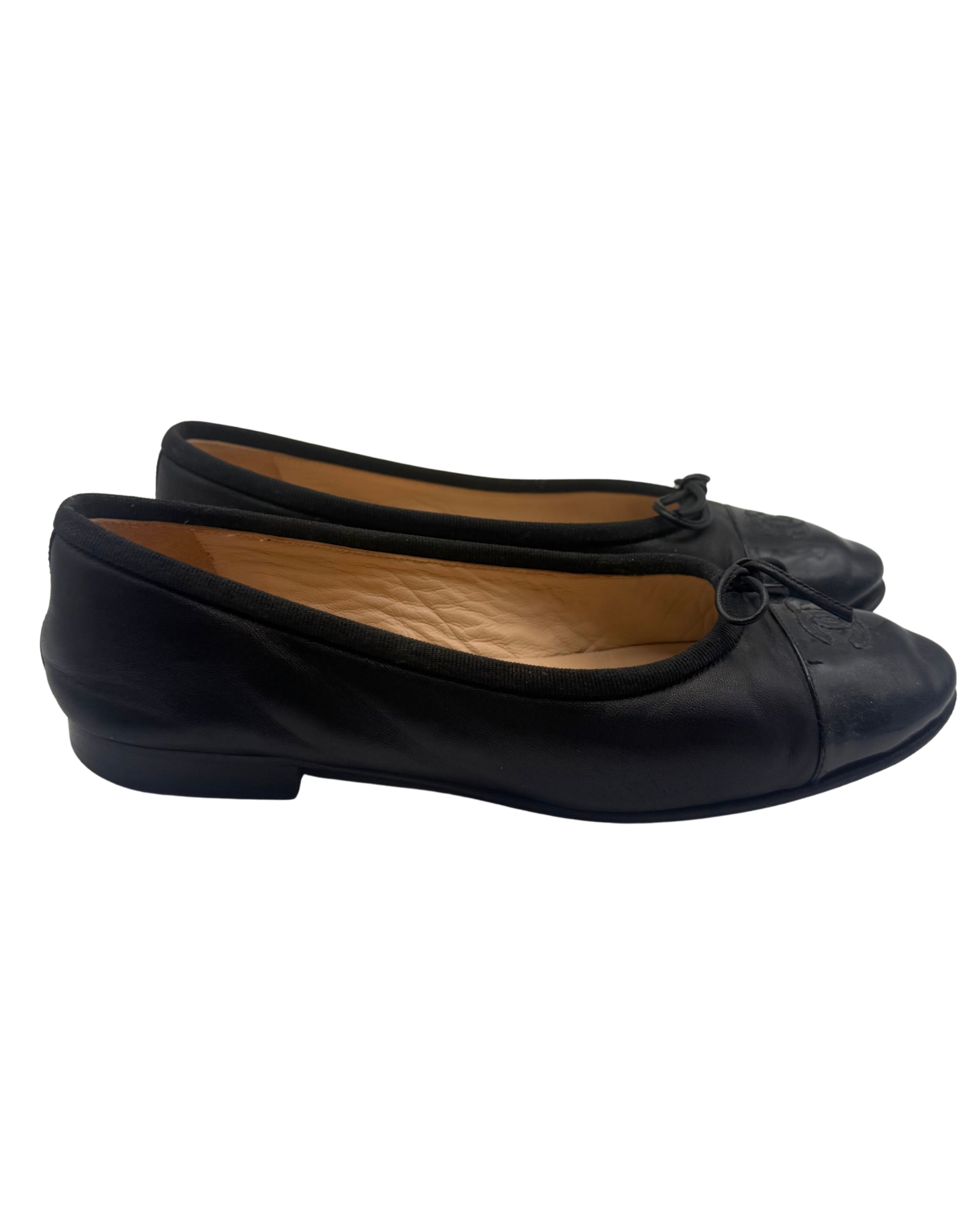2010 Chanel Navy and Black Ballet Flats