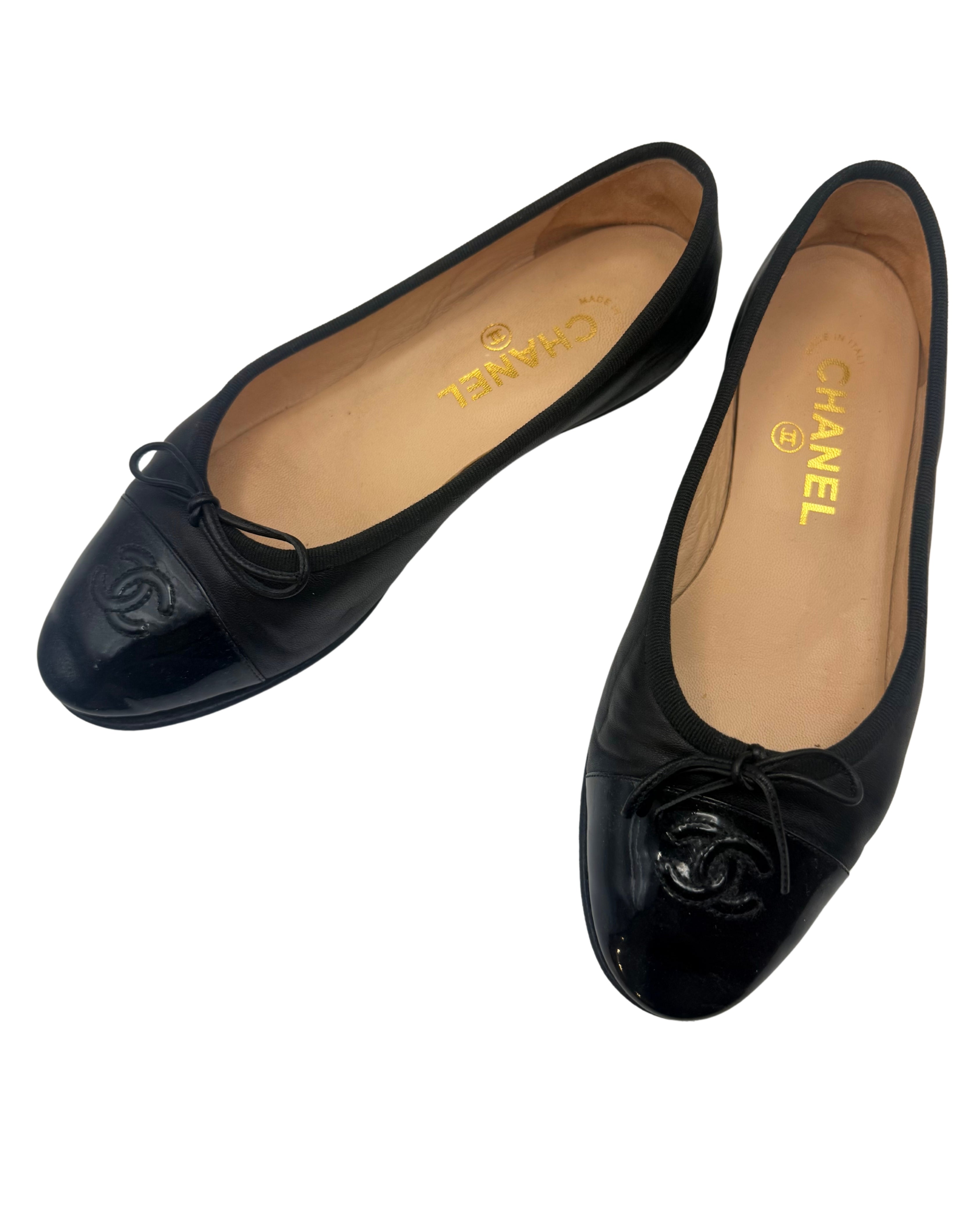 2010 Chanel Navy and Black Ballet Flats