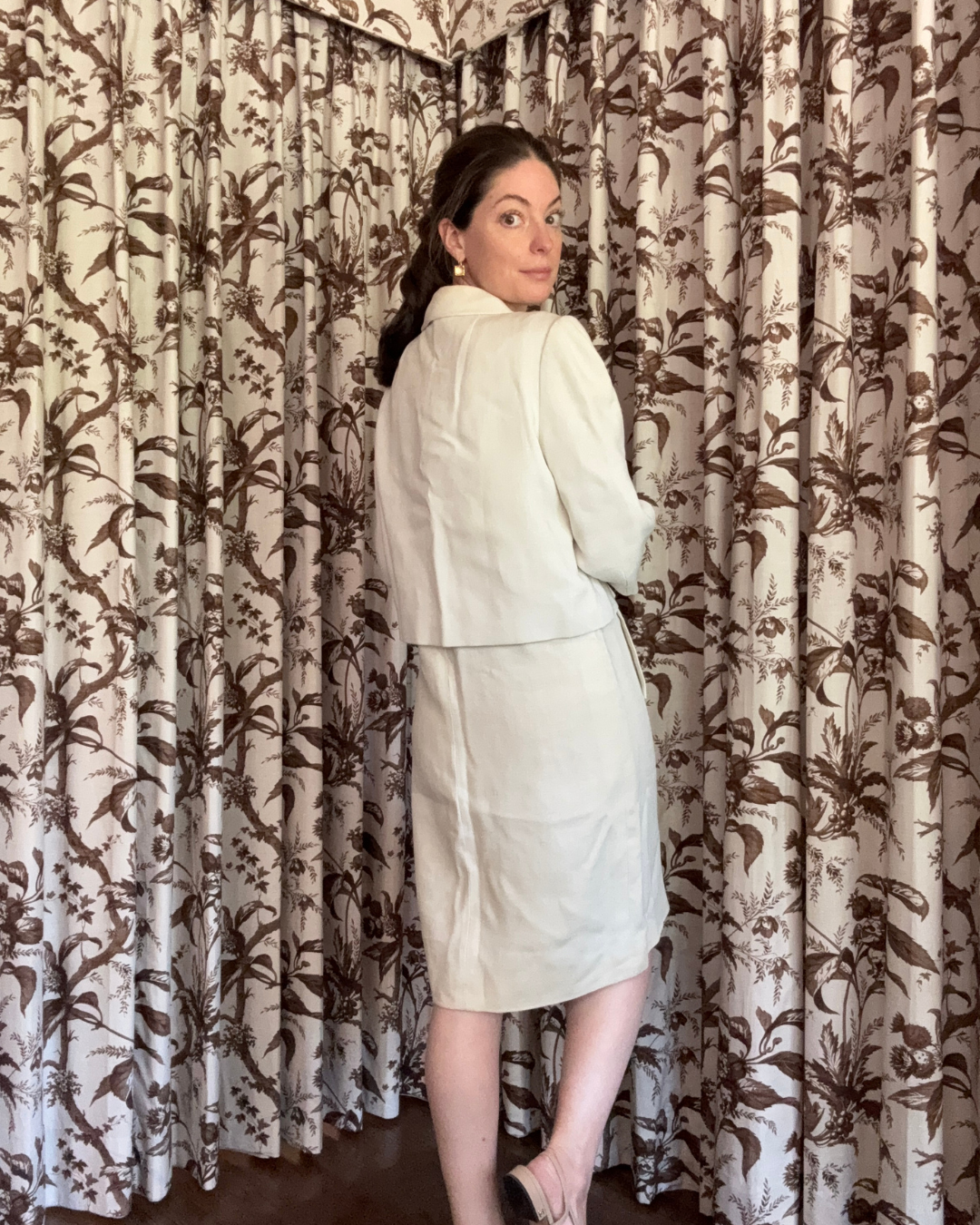 1960s Bergdorf Goodman Whiten Linen Dress and Jacket Set