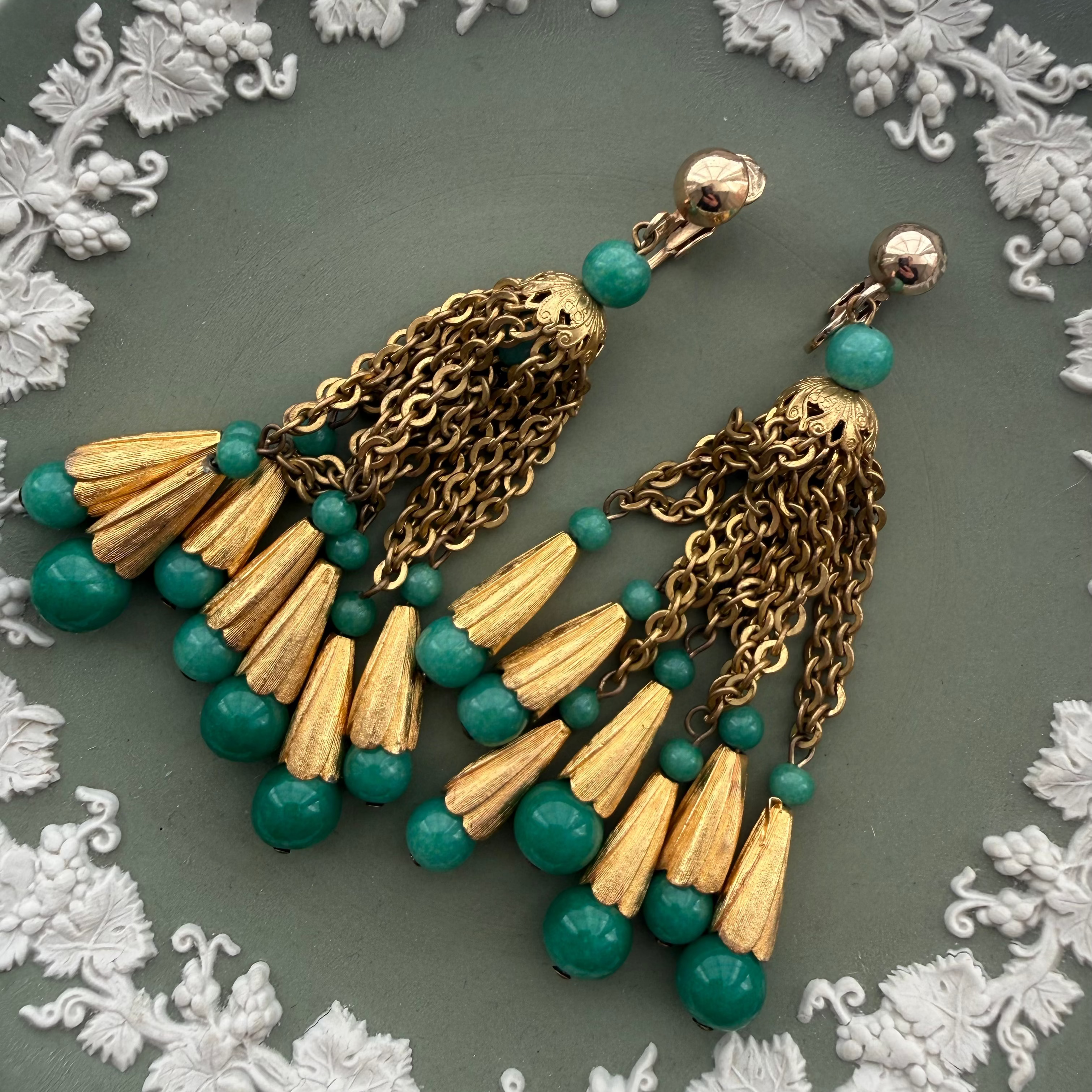 Mid-Late 20th-Century Jade and Gold Tassel Earrings