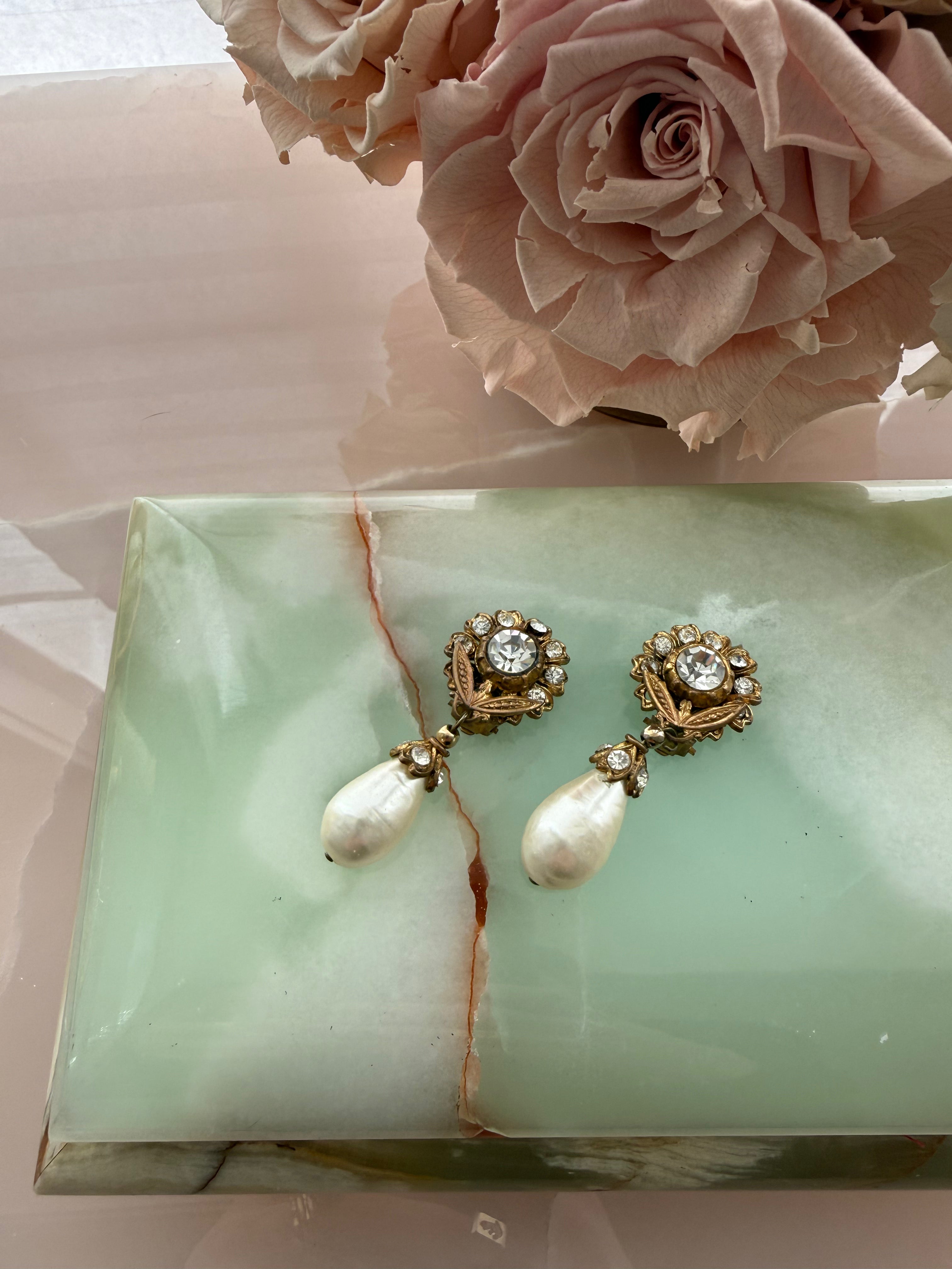 1983 Chanel Gold Tone Pearl Drop Earrings