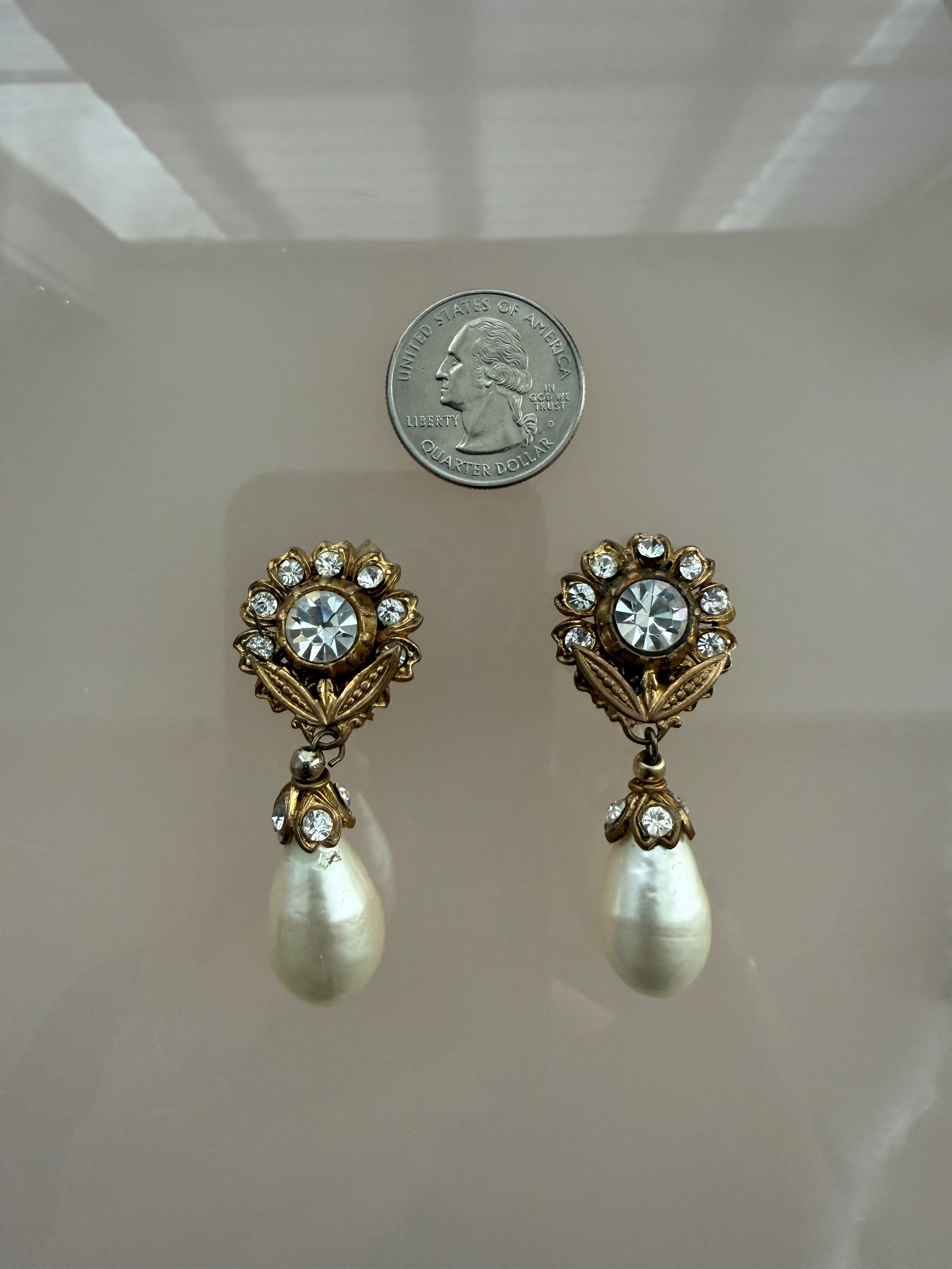 1983 Chanel Gold Tone Pearl Drop Earrings