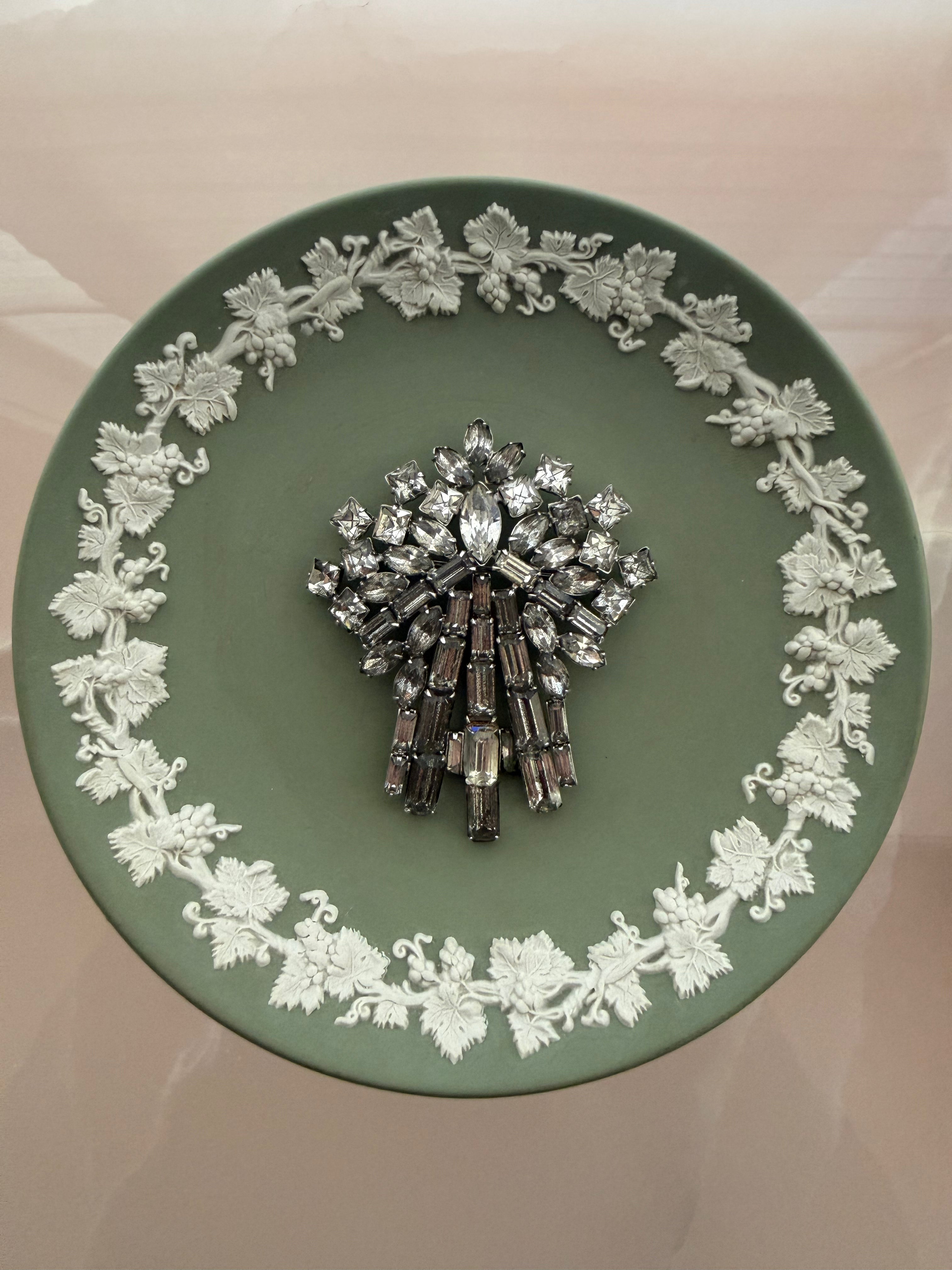Mid-20th Century Kramer Brooch